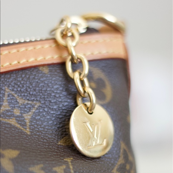 Louis Vuitton Palermo PM - Picture 7 of 16